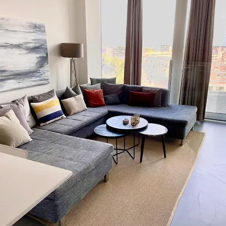 City Vibes Apartment *
